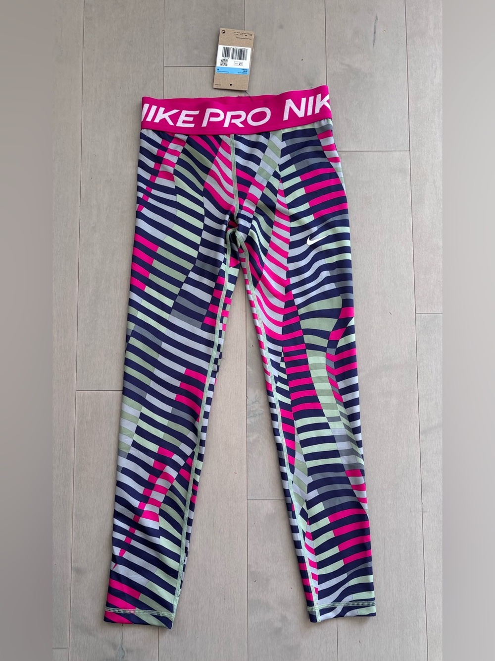 Nike Pro Capri Child size M